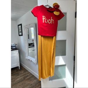 Winnie The Pooh Maternity Costume and Headband, Size Large, Excellent Condition